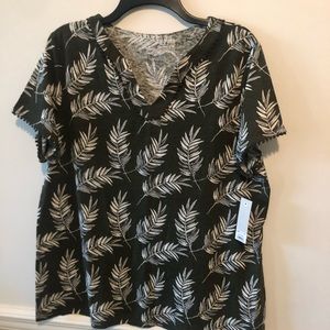 NWT Croft & Barrow Woman Gray Top